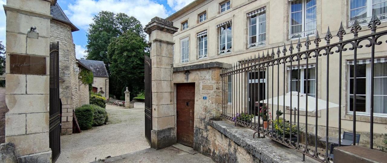 Bed and Breakfast Manoir De L'Echauguette Laignes Exteriér fotografie