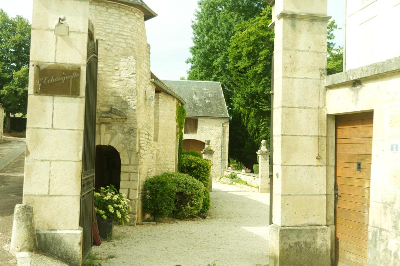 Bed and Breakfast Manoir De L'Echauguette Laignes Exteriér fotografie